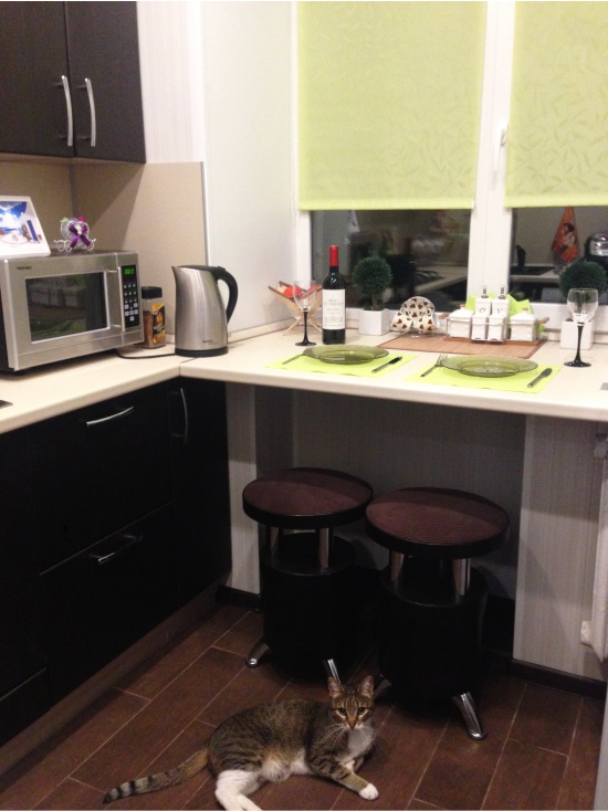 Бар перваза на прозореца за двама души