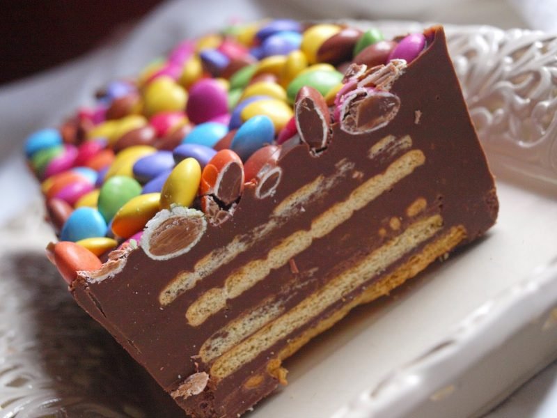 vicces sütemények színes