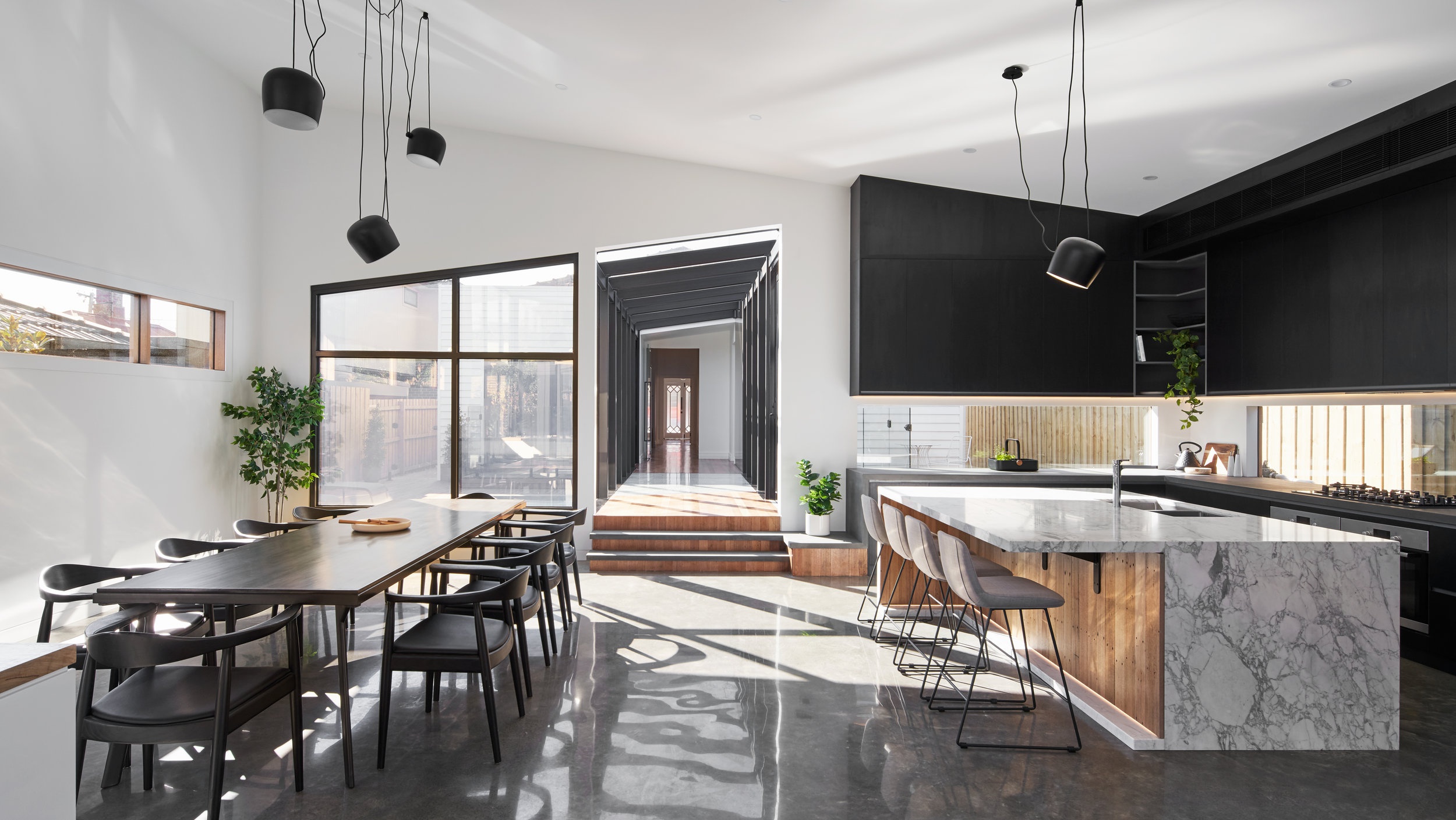 Modern, nagyméretű étkező egy nagy étkezővel otthonos design étkező ötletek trendek