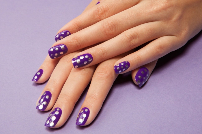 vernis à ongles tendance à pois nail art photos tendances des ongles tendances des vernis à ongles