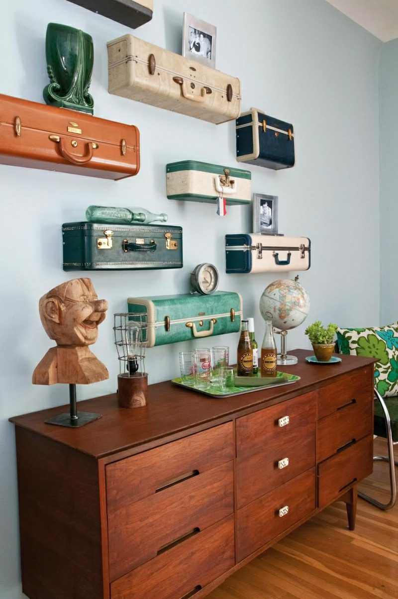 Fali polcok régi bőröndökből A fali dekoráció maga készítsen polcötleteket