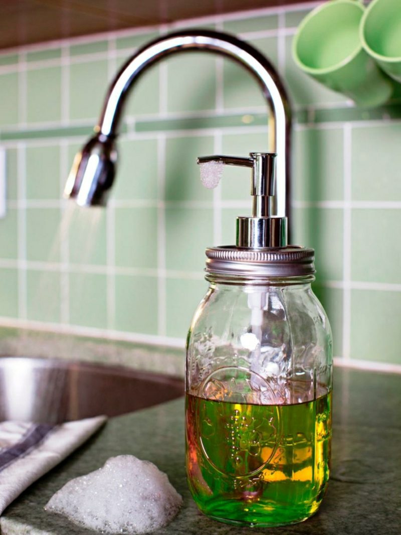 Készítsen szappanadagolókat maga kreatív ötletek a szappanadagoló újrahasznosításához