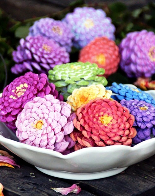 Készítsen saját ötleteket a tavaszi dekorációhoz. Rajzoljon kúpokat, mint a színes virágok festése 45 friss és egyszerű ötlet a tavaszi díszekhez, hogy úgy rajzoljon, mint a virágok