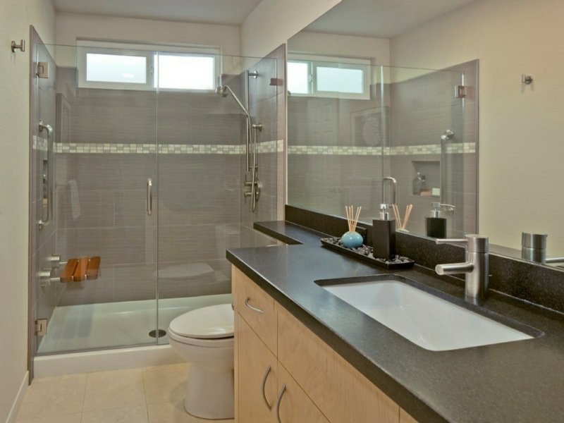 praktikus berendezés az álom fürdőszobában