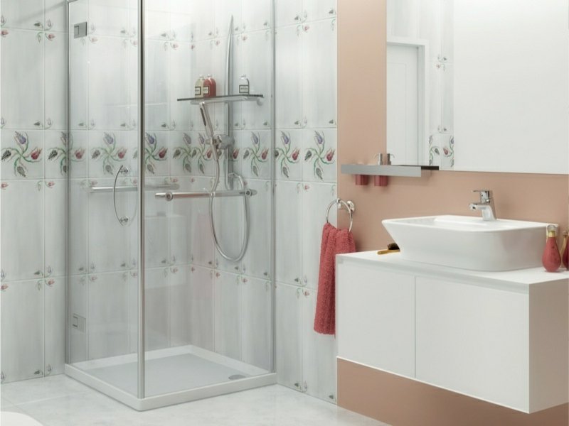 modern lazac szín az álom fürdőszobában