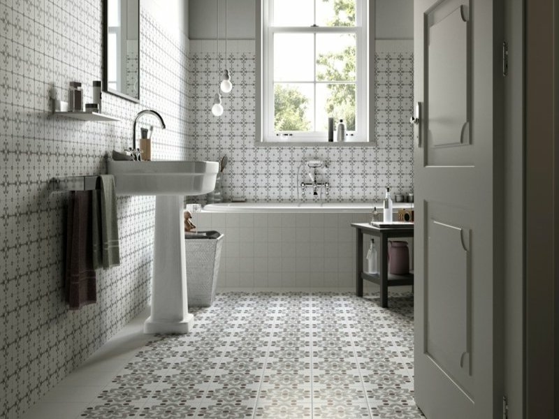 klasszikus szürke -fehér villamos