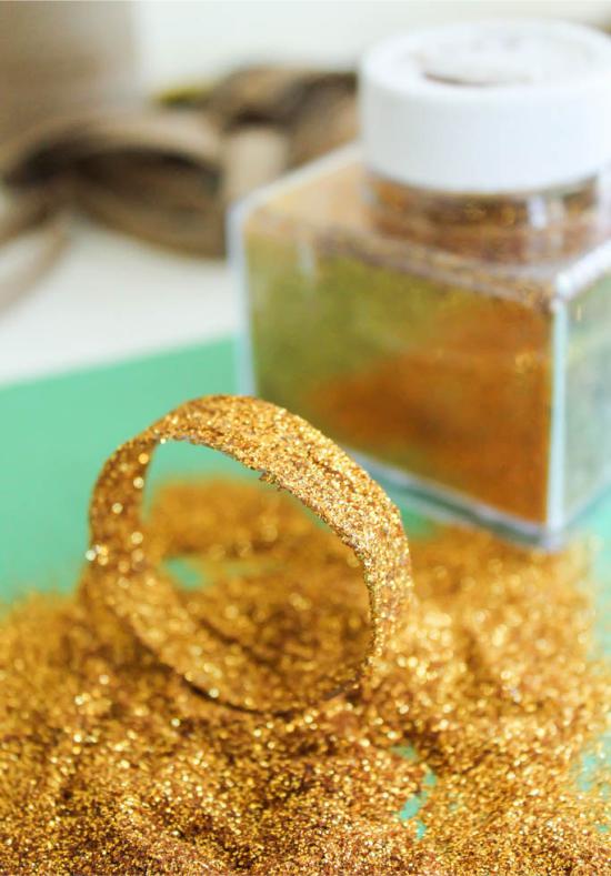 Decoration of blanks