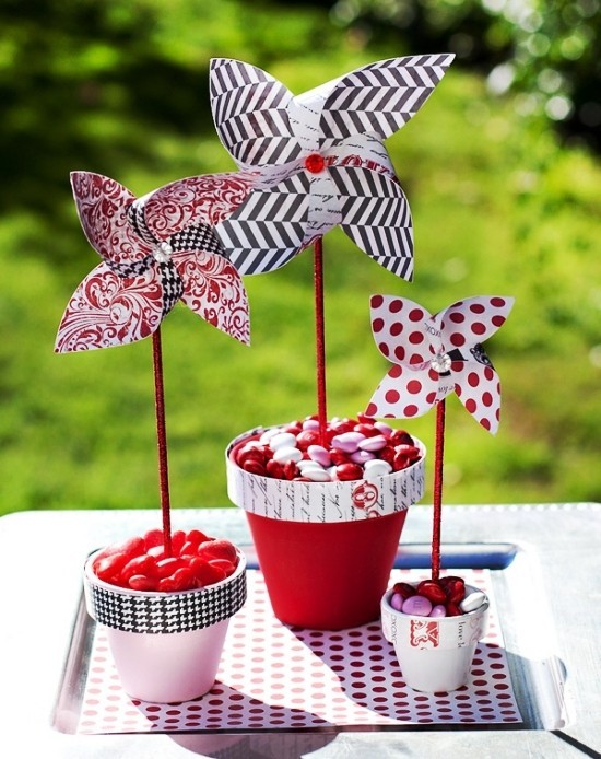 Jednostavne ideje za lonce sa šarenim geometrijskim uzorkom 70 vrlo jednostavnih ideja za ručne radove s vrtom i dizajn stonih ukrasa za zabave na otvorenom sa saksijama