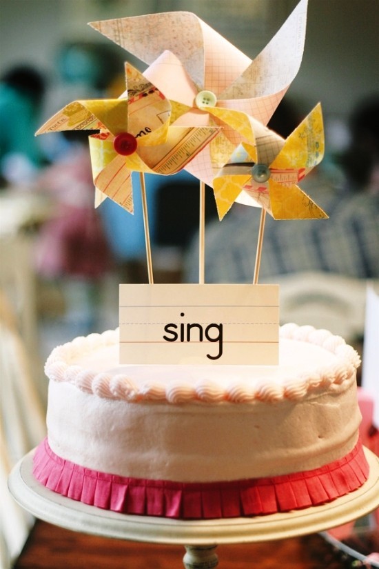 Jednostavne ideje za ručne radove s ukrasima za ukrašavanje rođendanske torte 70 vrlo lakih ideja za izradu vjetrenjača i dizajn papira vjetrenjača s lutajućim kartama