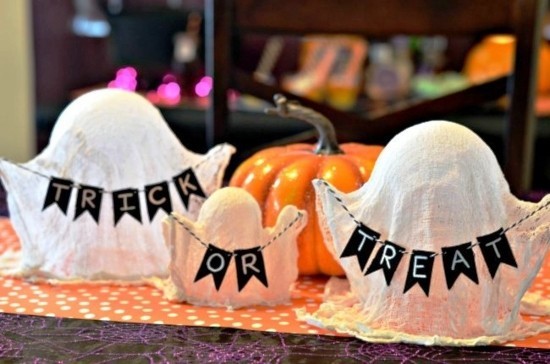 Csábítson vagy kezeljen szellemi mesterségeket Ötletek a szellemek készítéséhez sajtkendős szellemtrükk vagy csemege