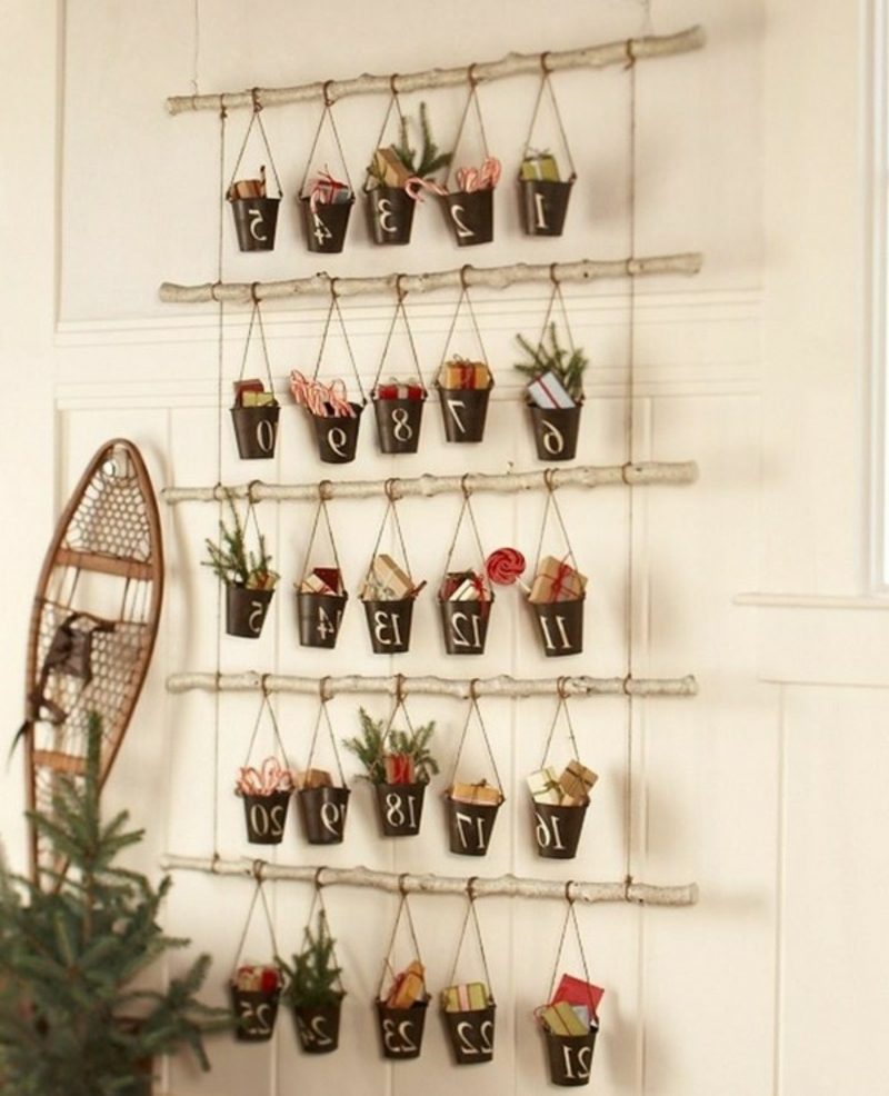 Adventski kalendar atraktivan vijenac od kante koji ste sami izradili