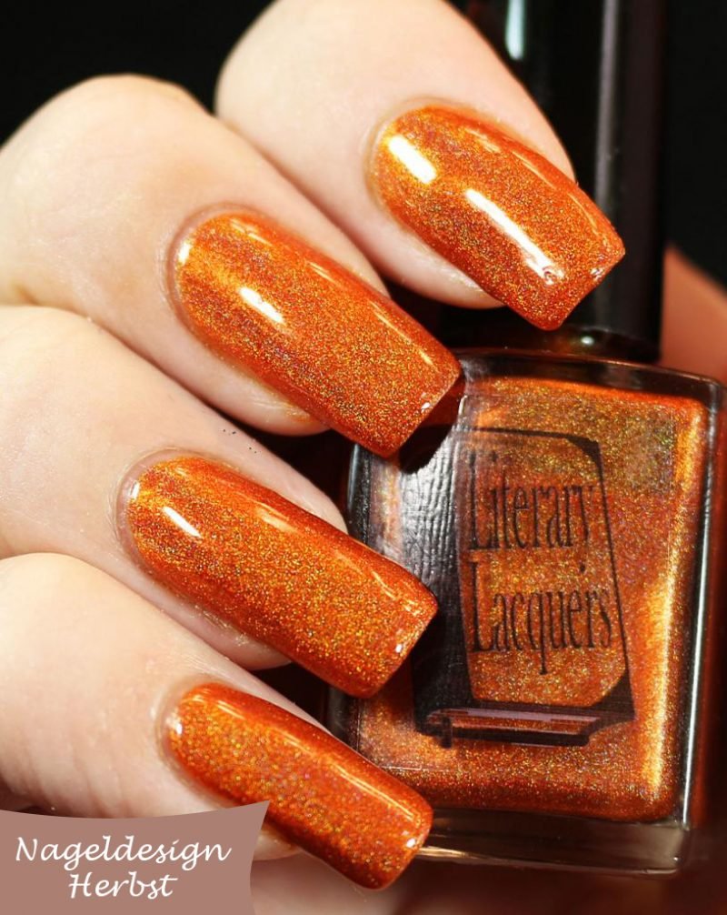 Nail design autunno: la migliore base per un bellissimo design delle unghie per Halloween Nail design autunno: la migliore base per un bellissimo design delle unghie per Halloween