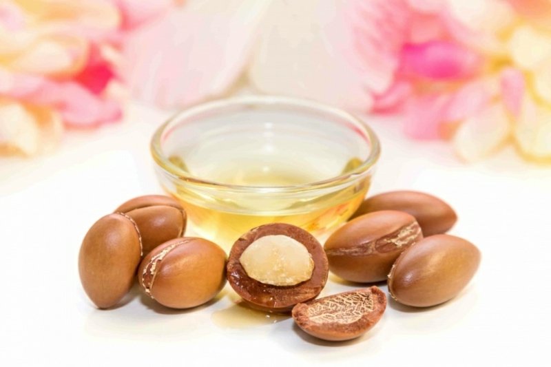 L'huile d'argan remèdes maison soins de la peau et des cheveux