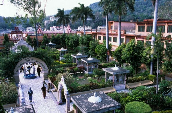 Parmarth Niketan Ashram Parmarth Niketan Ashram India Rishikesh Yoga