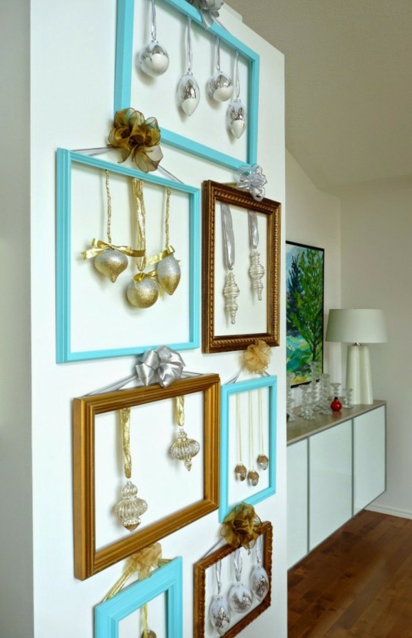 Decorazioni natalizie insolite creano decorazioni murali insolite per il soggiorno con vecchie cornici Crea tu stesso decorazioni natalizie insolite, crea decorazioni murali insolite