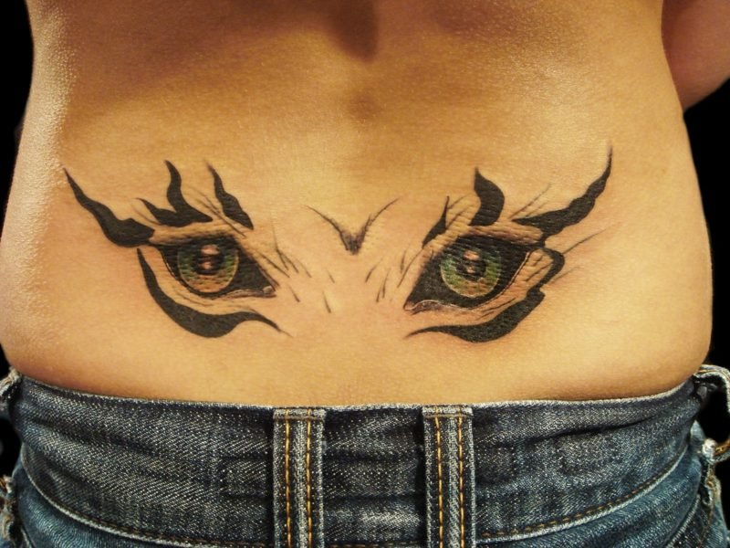 állati szem tetoválás