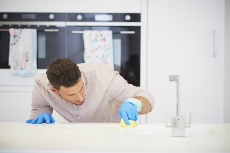 A sütő tisztítása már nem feladat! A sütő sütőporának tisztítása A sütőtálca tisztítása A sütő tisztítása sütőporos tippekkel