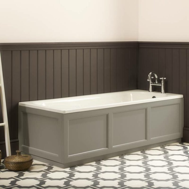 Sive ploče obložene kadom oblaganje kade