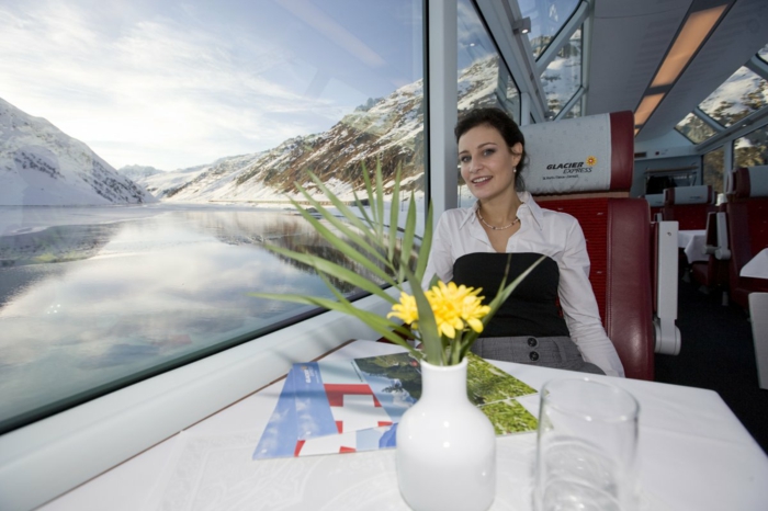 željezničko putovanje kroz Alpe destinacije putovanja željeznica travel train vlak putovanje željeznicom