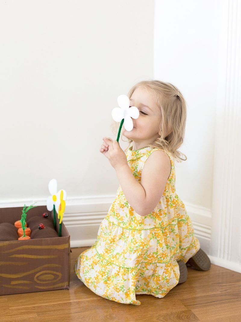 Giocattoli in feltro - Istruzioni fai da te per la scatola da giardino Giocattoli in feltro - Istruzioni fai da te per la scatola da giardino