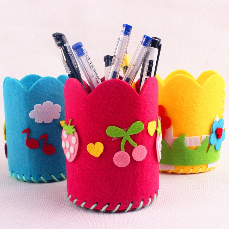 Crea la tua scatola di matite in feltro - Istruzioni fai-da-te Crea la tua scatola di matite in feltro - Istruzioni fai-da-te