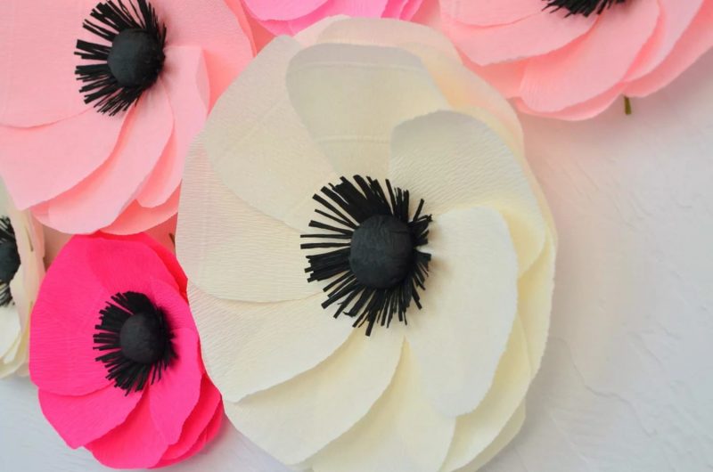 Fiori di carta in numerose forme e dimensioni! armeggiare fiori fiori di carta armeggiare idee istruzioni armeggiare fiore armeggiare