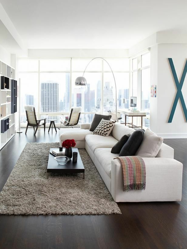 tervezési lehetőségek nappali fehér kanapé állólámpa tervezési lehetőségek nappali fehér kanapé