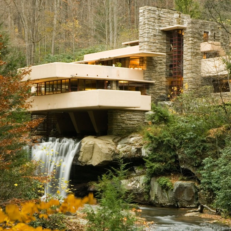 Façade de la maison Fallingwater chefs-d'œuvre architecturaux Frank Lloyd Wright