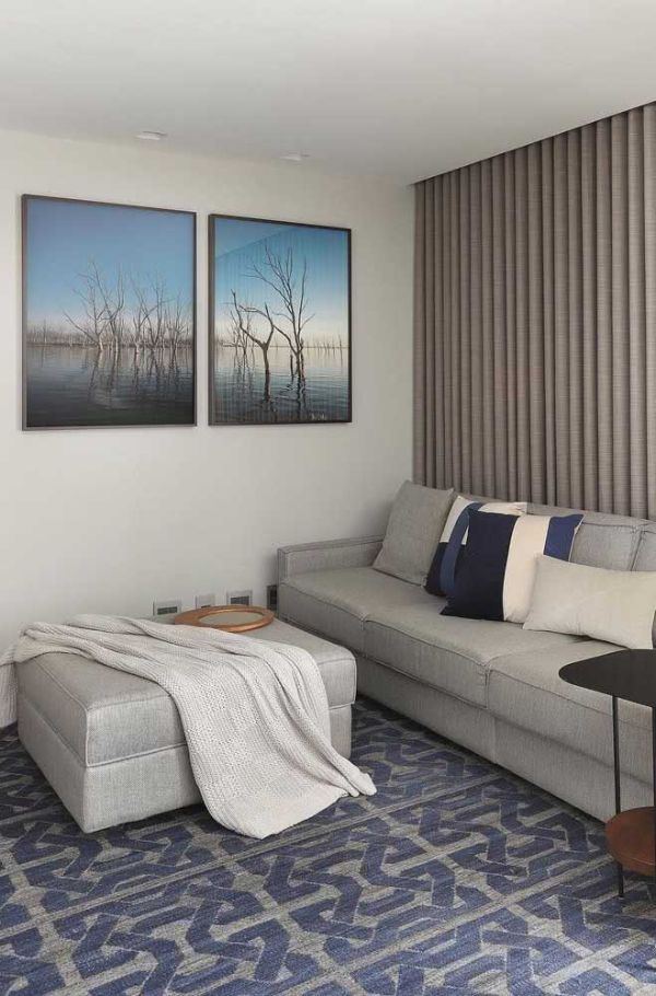 idées de design de maison grand mur d'images