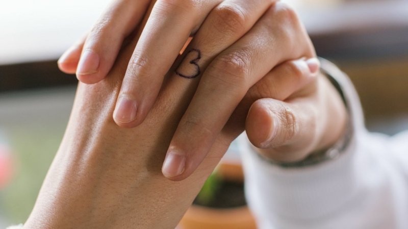 beaux tatouages ​​​​pour le coeur du conjoint