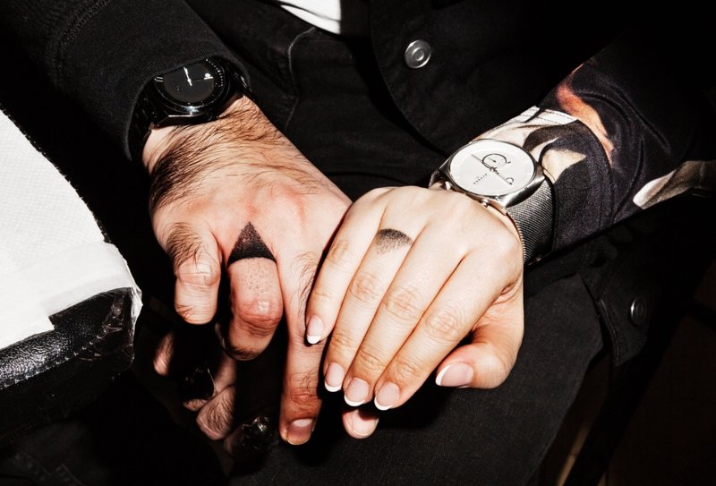 Partenaire tatouages ​​motifs géométriques