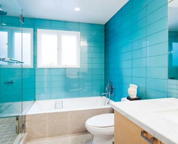 piastrelle blu per il bagno Idee per piastrelle per bagno colore piastrelle esempi bagno
