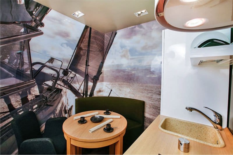 Фотоизображения с морска тематика в интериора на кухнята