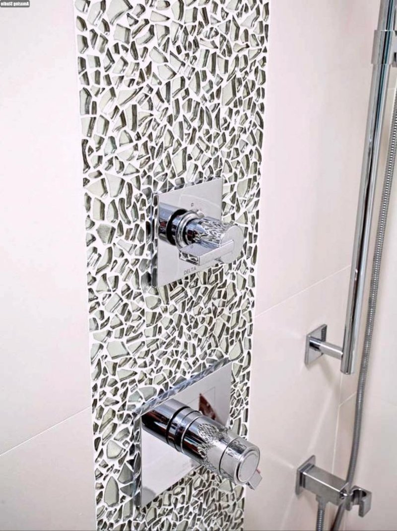 idées de salle de bain en mosaïque de verre