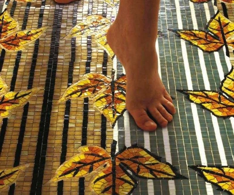 Carreaux de sol en mosaïque de verre