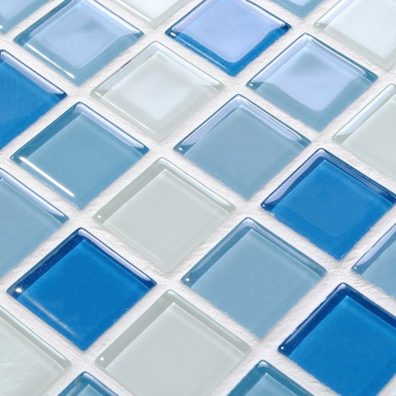 Élément de mosaïque de verre en bleu