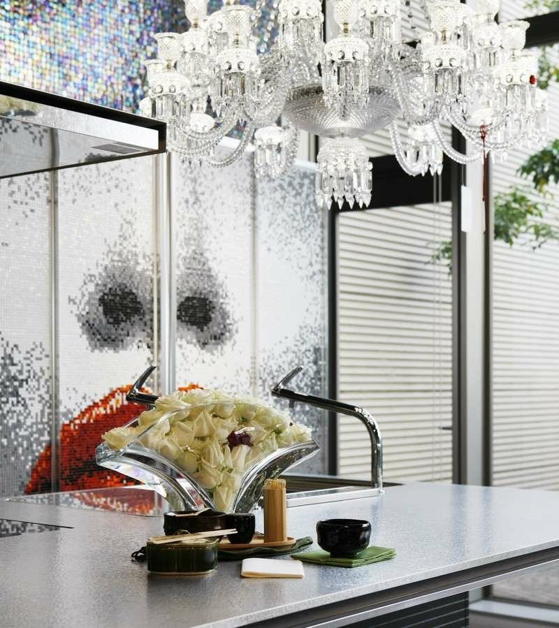 Image de visage en mosaïque de verre