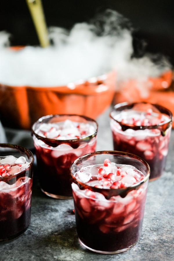 Halloween puncs recept ötletek a következő partira sangria punch szárazjégvörös