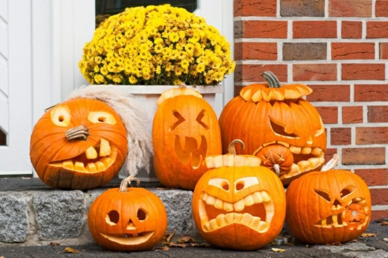 Les citrouilles sculptent des grimaces Idées de décoration drôle de visage de citrouille Halloween