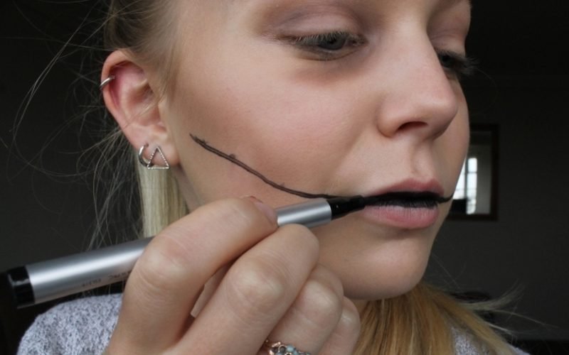 Halloween smink egyszerű zombi utasítások száj smink