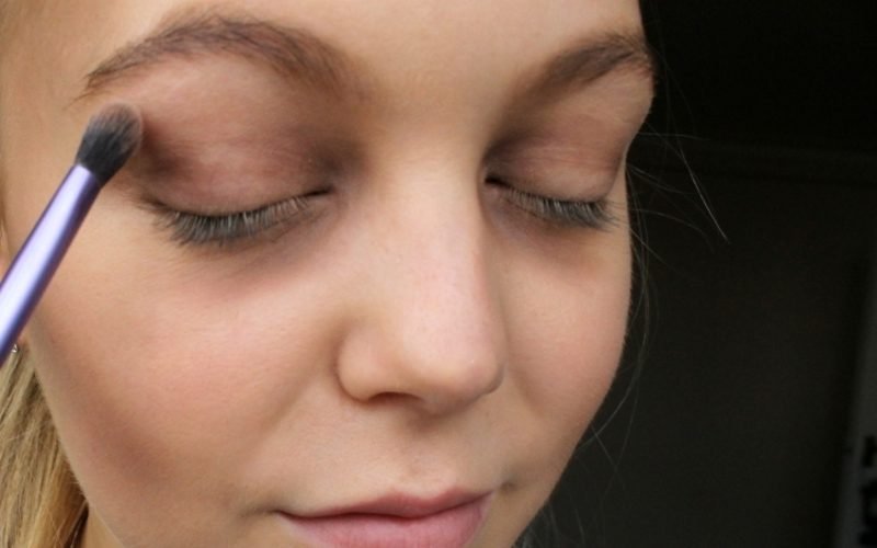 Halloween smink csak ijesztő szem smink