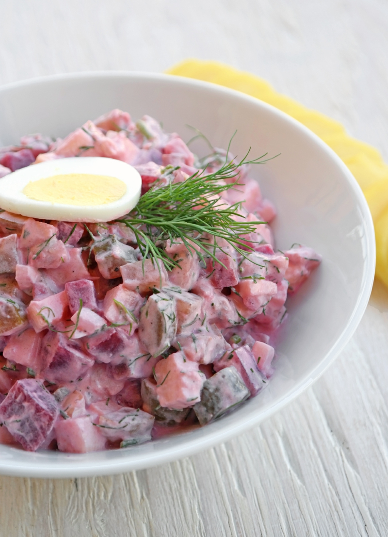 Salata sa haringom i ciklom