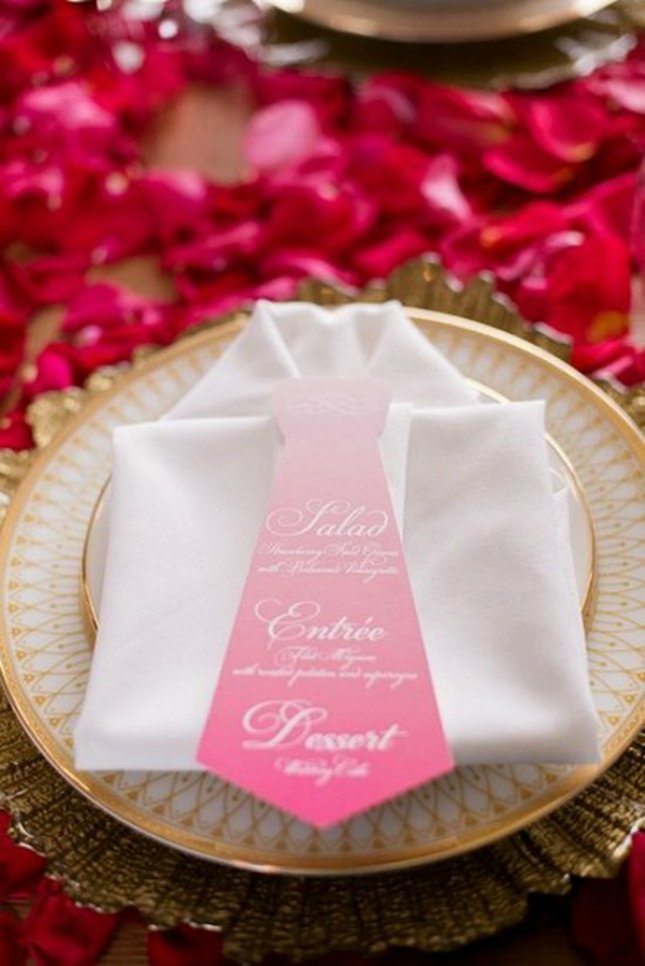 chemise de serviettes de mariage