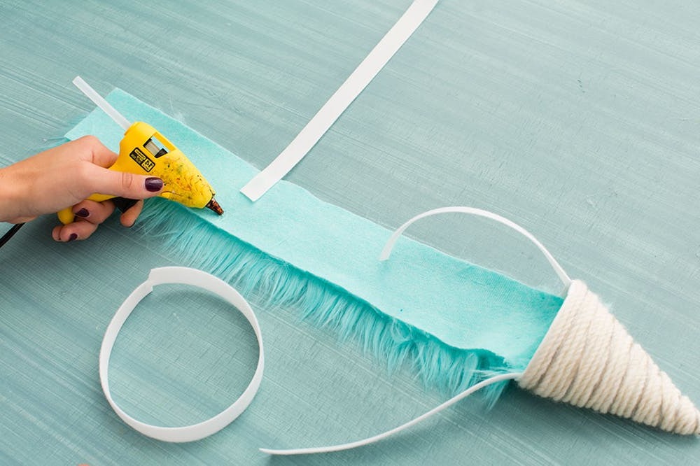 Upute za kostim jednoroga za četveronožne prijatelje za Noć vještica Upute za kostim jednoroga za četveronožne prijatelje za Noć vještica