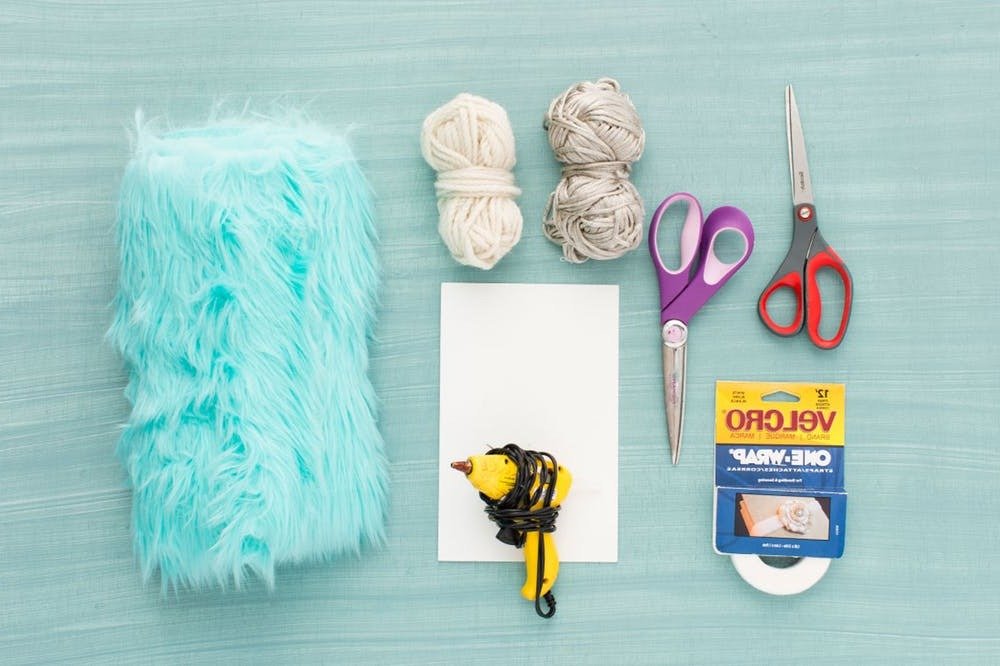 Sami napravite potrebne materijale za kostim jednoroga Sami napravite potrebne materijale za kostim jednoroga