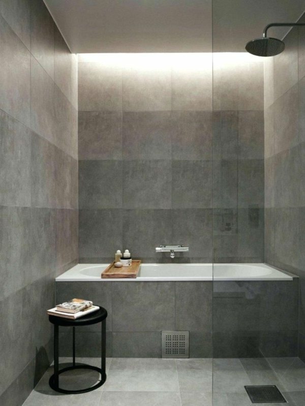 soffitto a strisce led bagno illuminazione indiretta