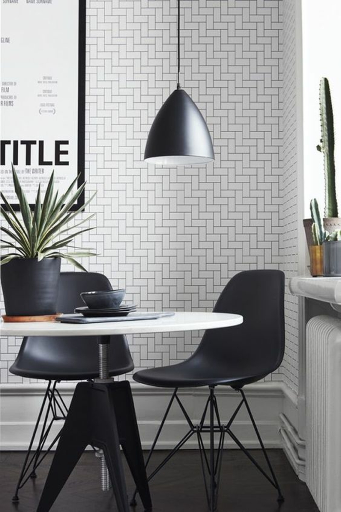 chaises noires pour la salle à manger appartement ameublement chambre design couleur design cuisine