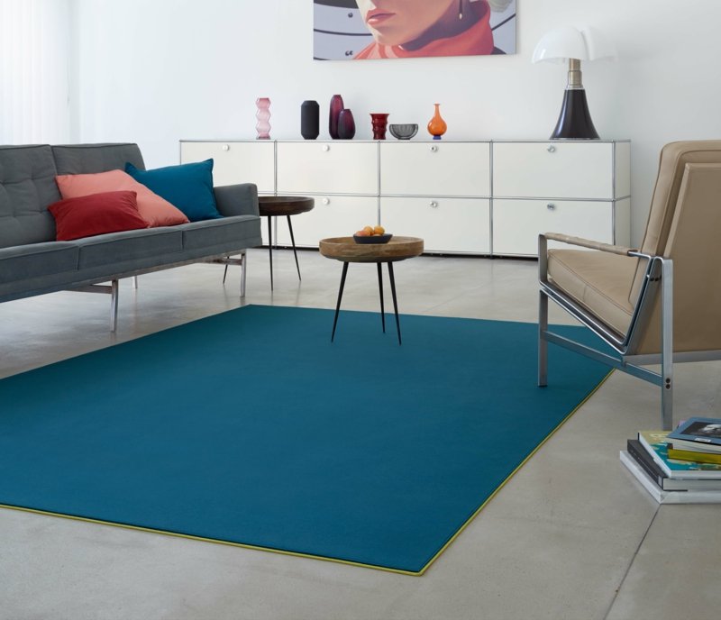 tappeto e divano jab