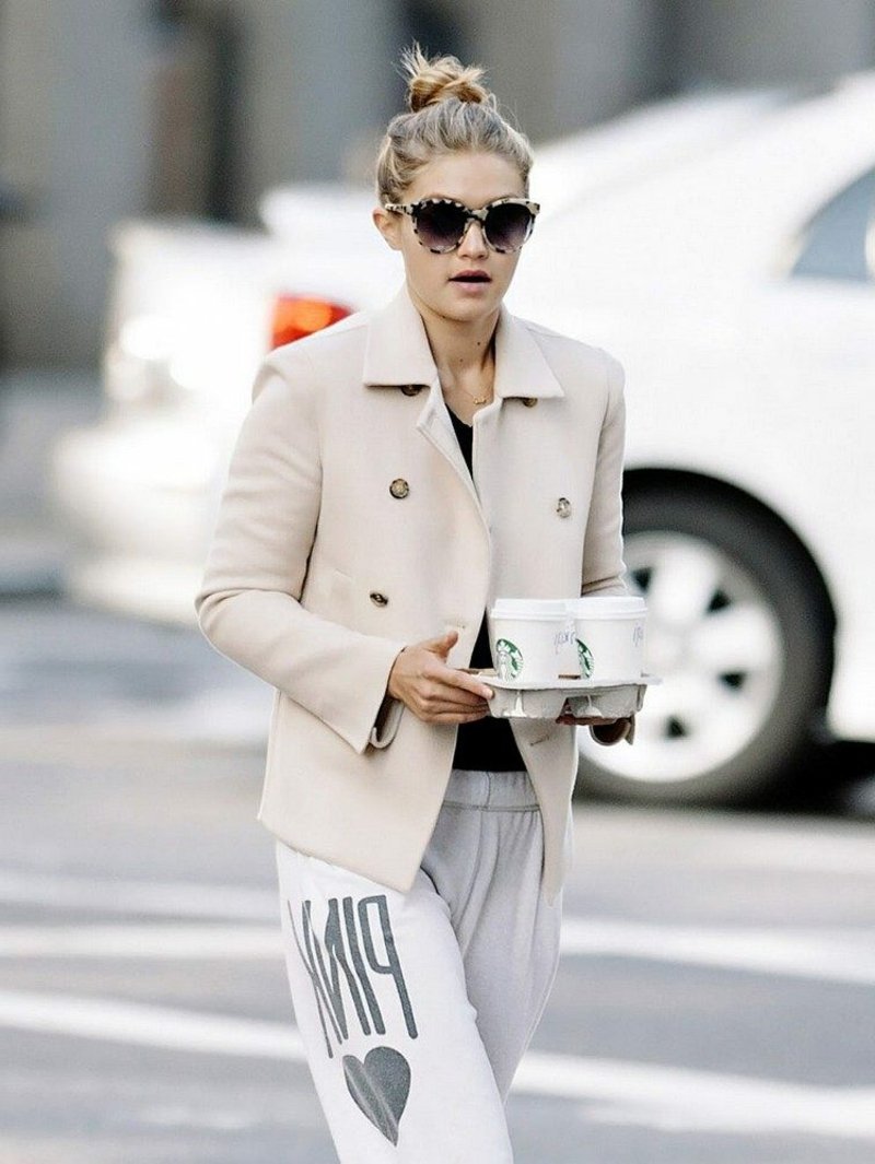 Completo in tuta, ispirato alle stelle Completo pantalone jogging Gigi Hadid