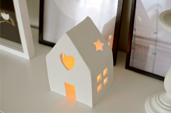 Huisvormige kandelaar